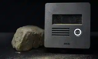 I8016 LVE vandal stone 2211 hi High resolution jpeg 2.jpg